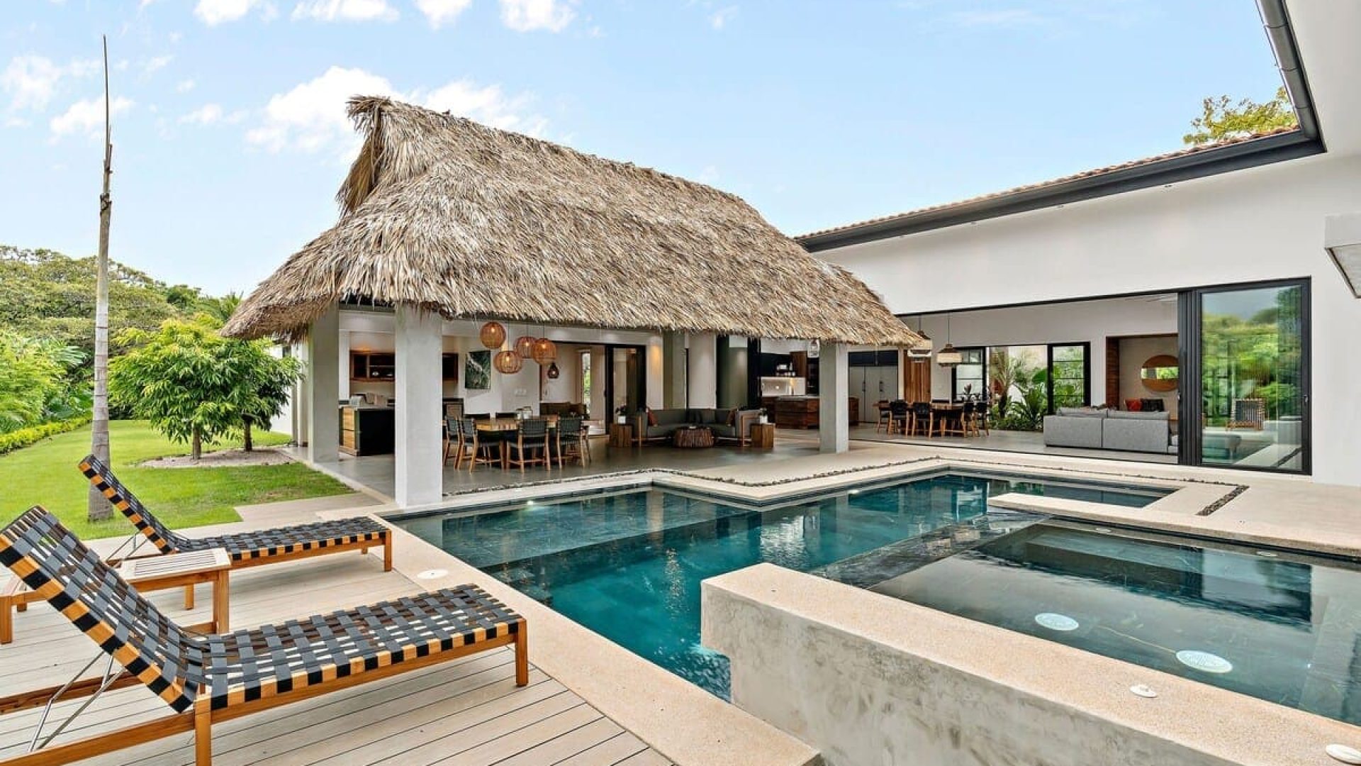 Pool view to the house